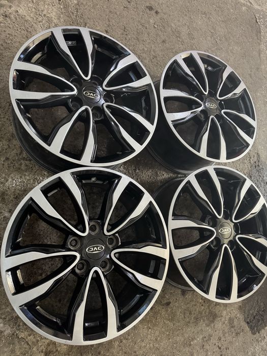 Диски на 17 5/114,3