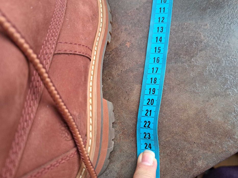 дамски зимни обувки,боти,кубинки,ном37,5,Timberland