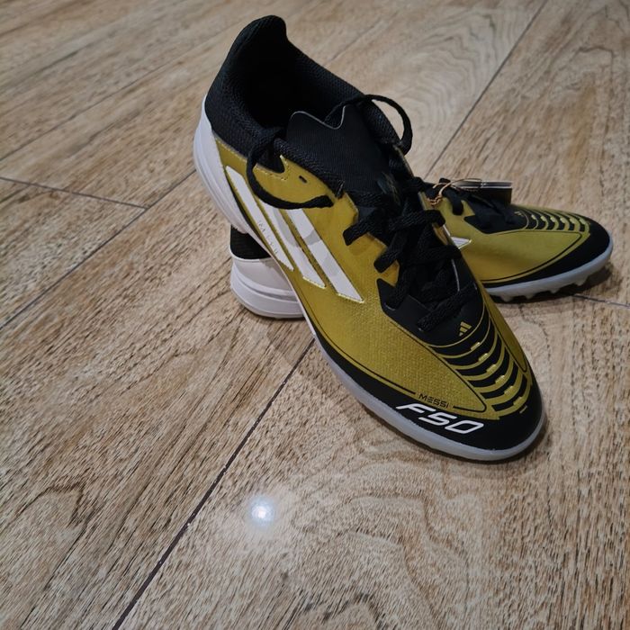 Ghete fotbal adidas F50 League Messi TF - De aur