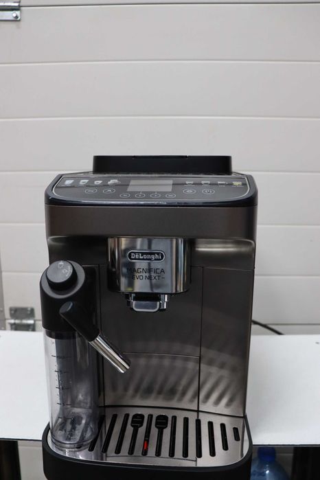 Кафеавтомат Delonghi Magnifica Evo Next, кафемашина 1450W