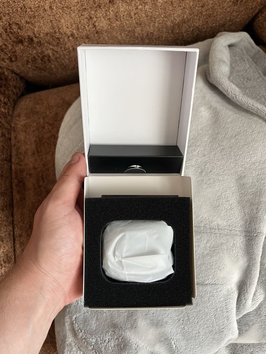 Продам бюджетные наушники