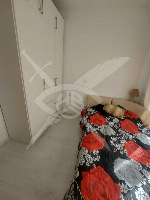 Дава се под наем Тристаен апартамент в София, Център - 68 кв.м за 797.64 € - Снимка #3