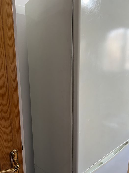 Холодильник Indesit