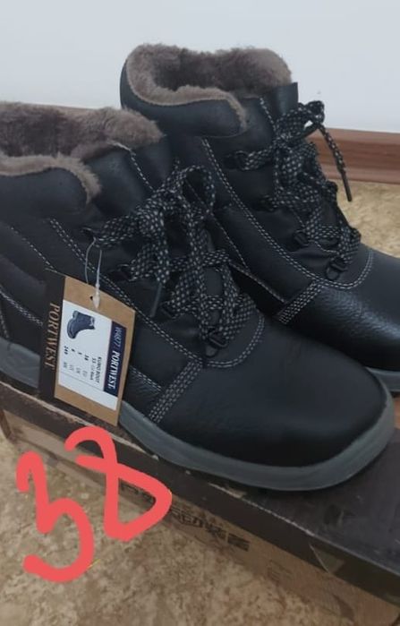 Ботинкалар сатылады