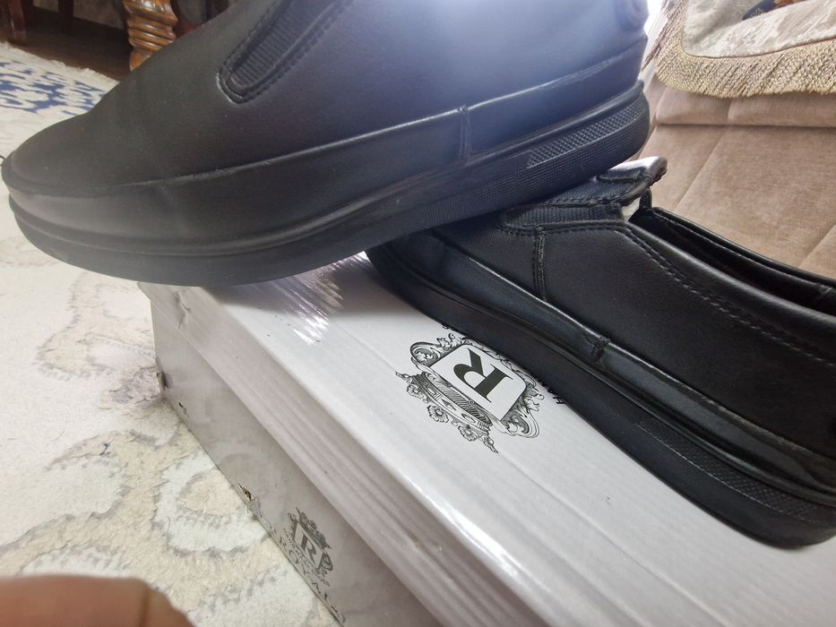 Туфли школьные .