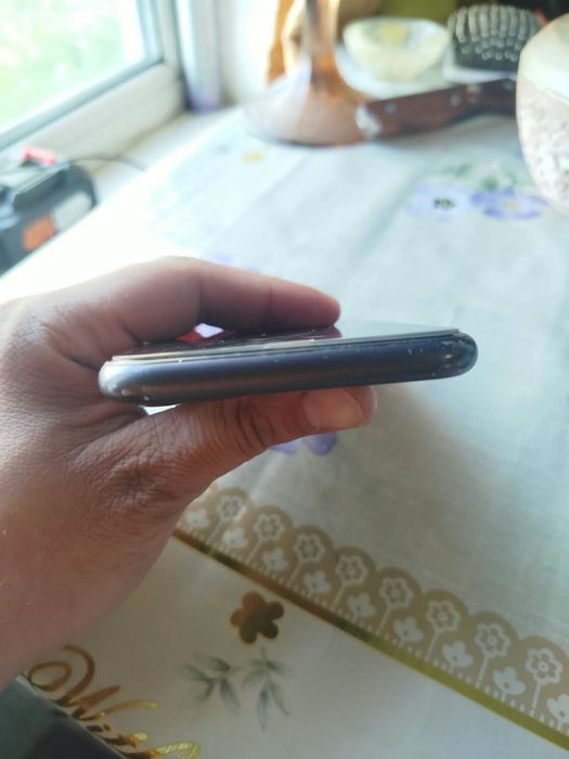 Продам Iphone 11 128 гб