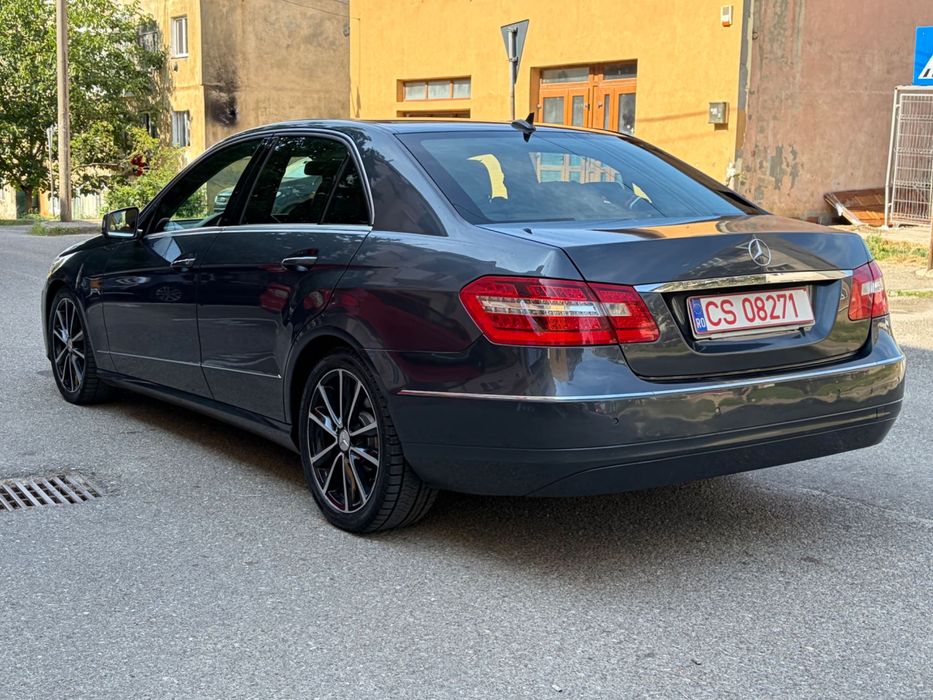 MERCEDES-BENZ E-Class 2010 — imagine 4