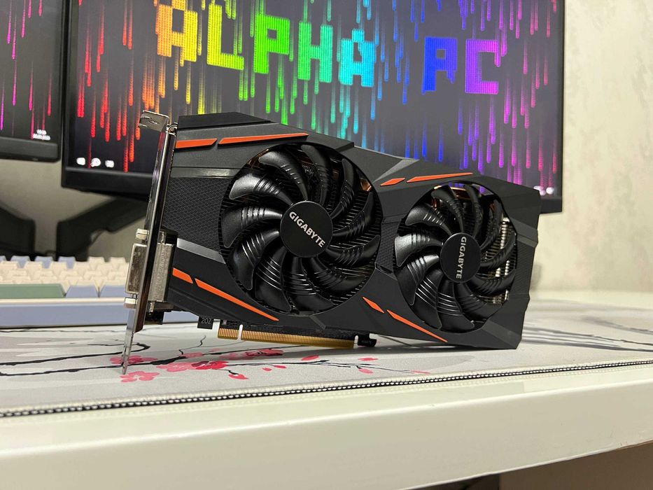 Видеокарта AMD RX 580 от GIGABYTE