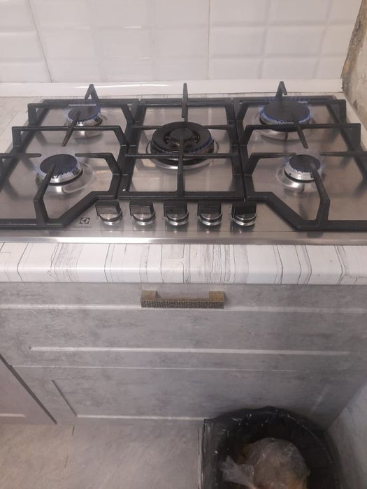 Продам варочную поверхность