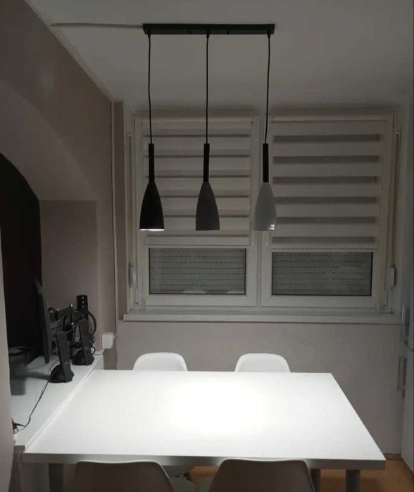 Красиво осветително тяло ново