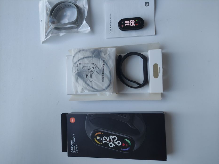 Смартчасы Xiaomi Smart band 7
