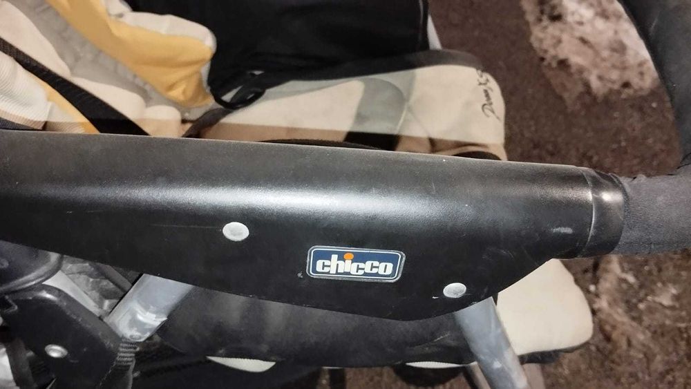 Коляска прогулочная Chicco