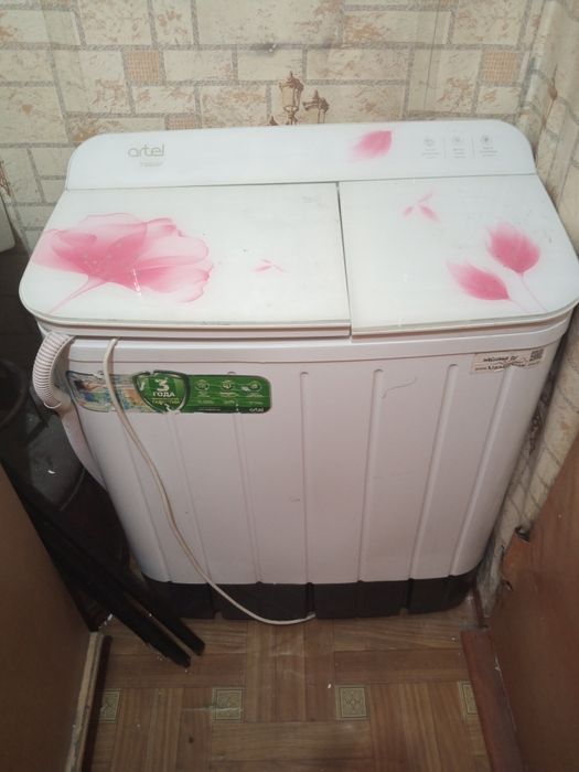 Продам стиральную машину Artel