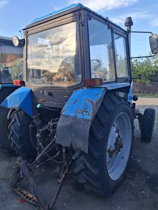 Продам МТЗ-82 передная лопата есть