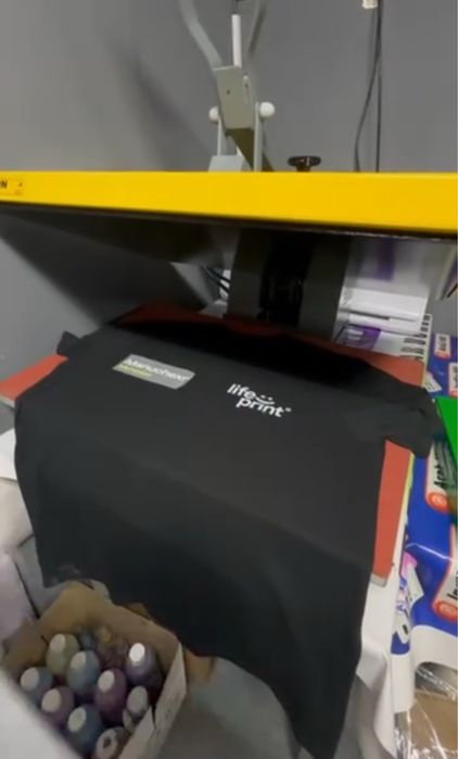 Печать на баннере и оракале "LifePrint" Наружная реклама