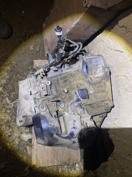 Продаеться коробка Акпп Камри 5 ступ