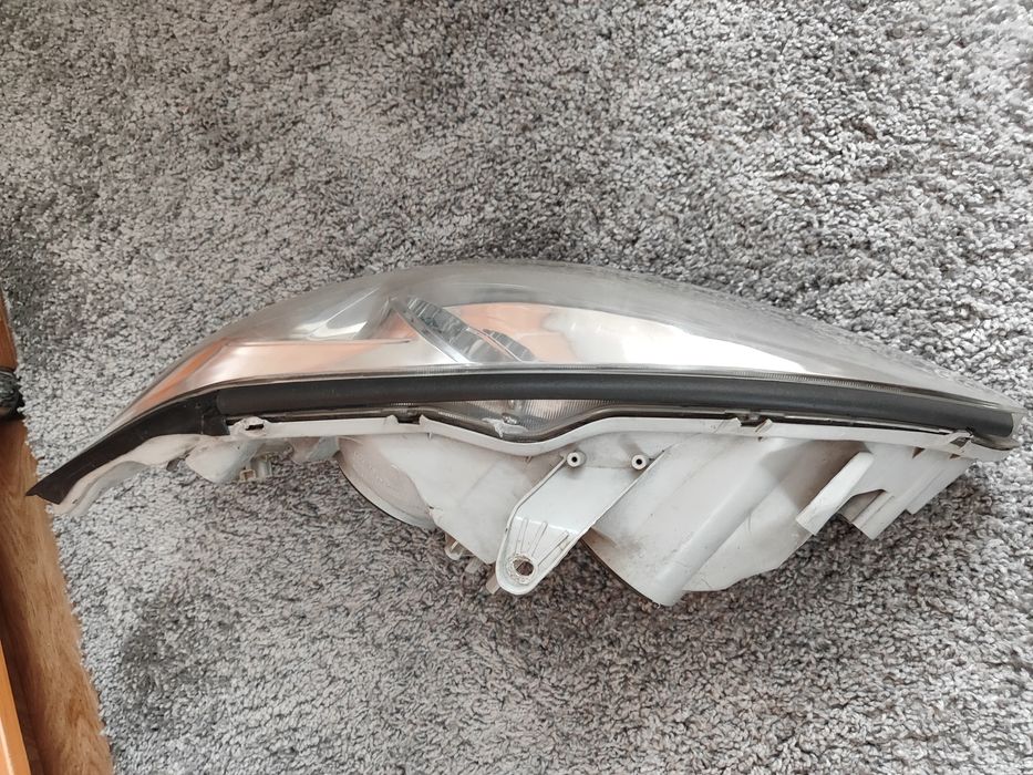 Продам фары Камри 30 Америка