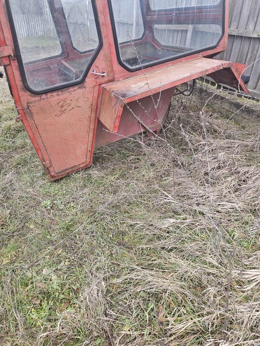 Cabina Tractor U 650 M model 2002