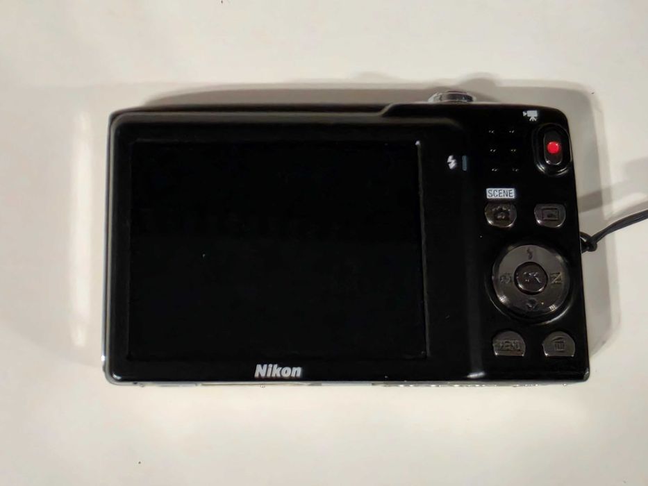 Y2K Aparat foto digital compact Nikon Coolpix S3100 Gold 14MP 5xZoom