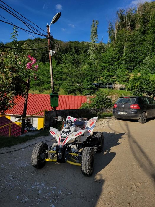 Vând Yamaha YFZ 450