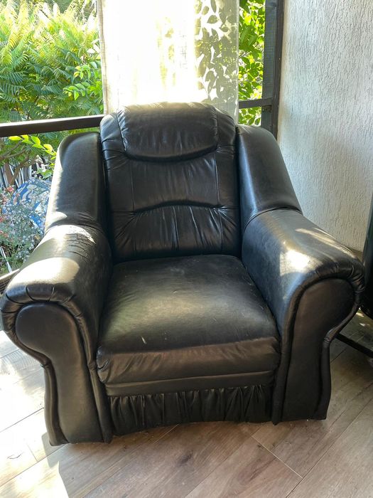 Doar azi reducere !!  Set canapea pat + 2 fotolii !!