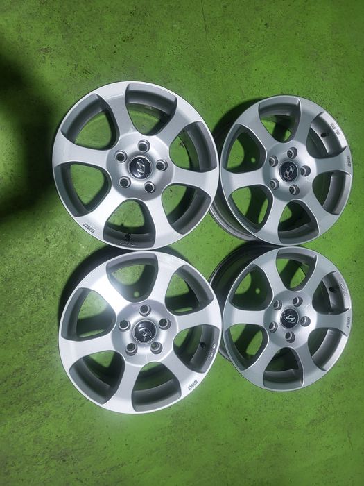 16 5x114.3 Hyundai Kia Mazda лети джанти 5х114.3