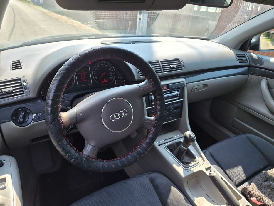 AUDI A4 Avant 2004 — imagine 4