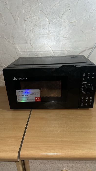 Продаю микроволновую печь в Шу