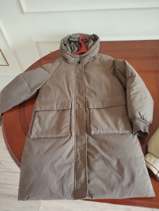 Продам зимние куртки