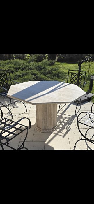 Masa travetin exterior gradina