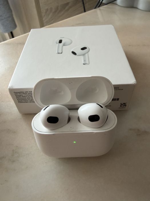 Vand AirPods 3.