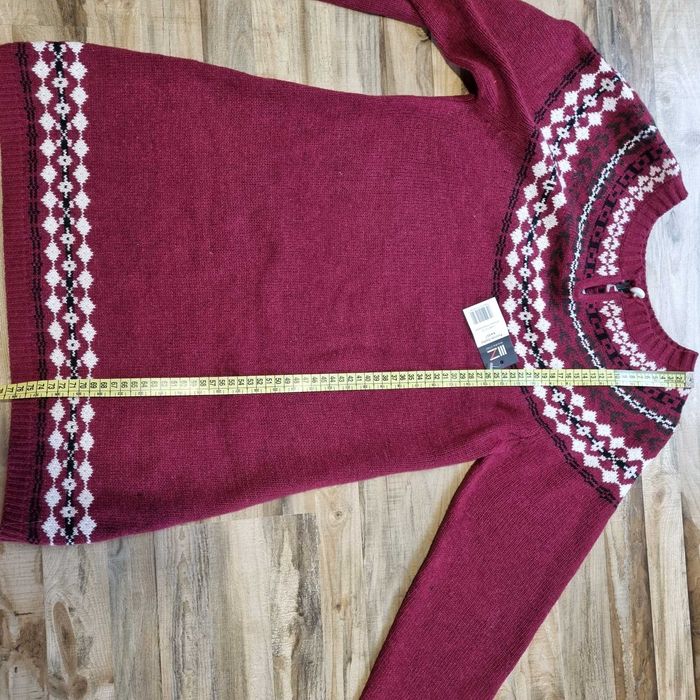 Pulover nou cu etichetă mărimea L 50% lână