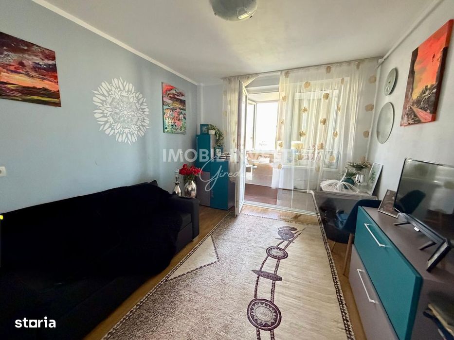 EXCLUSIVITATE| Apartament 2 camere| Centru | Etajul 2 | Parcare| Boxa