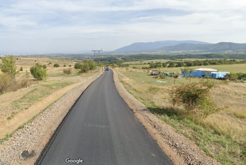 Парцел в София, област-с.Клисура площ 2853 цена 28530