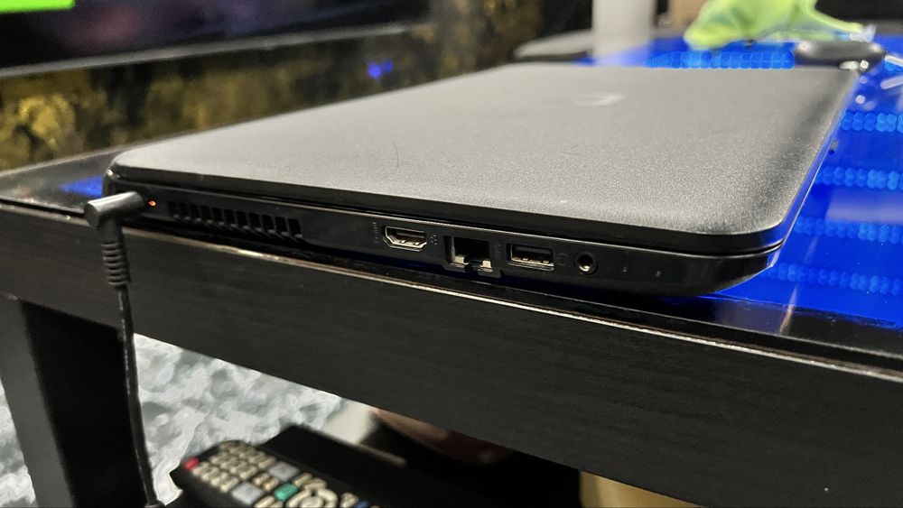 лаптоп hewlett packard compaq