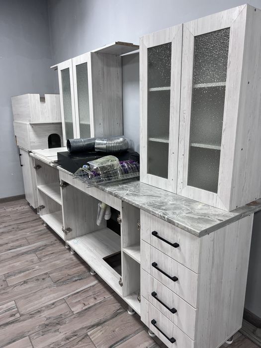 Кухонный гарнитур