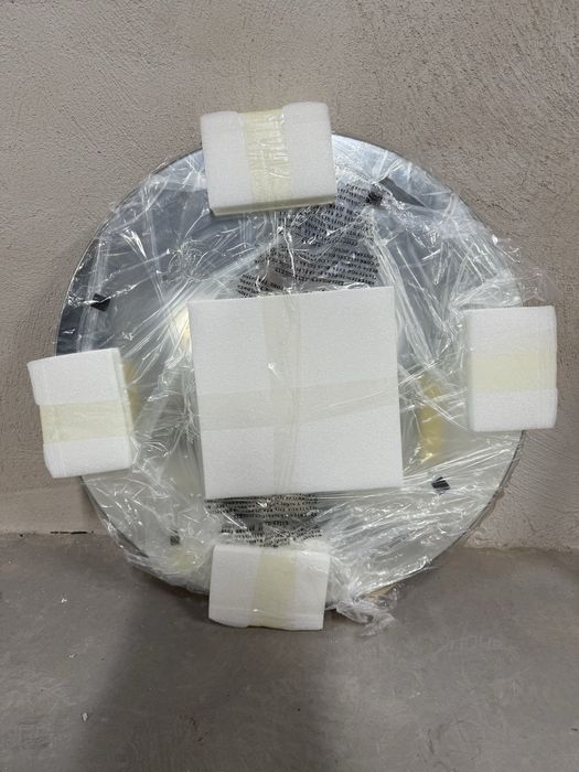 Ново LED огледало Айко d:60cm