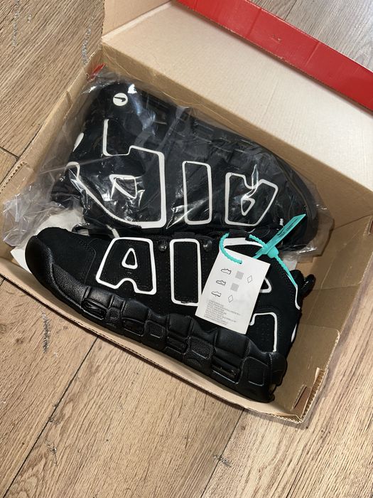 Vand nike uptempo noi