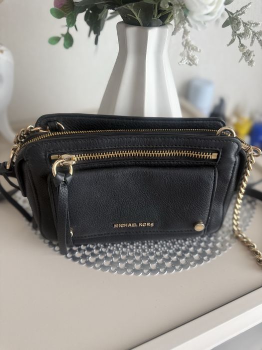 Продам  сумку Michael kors