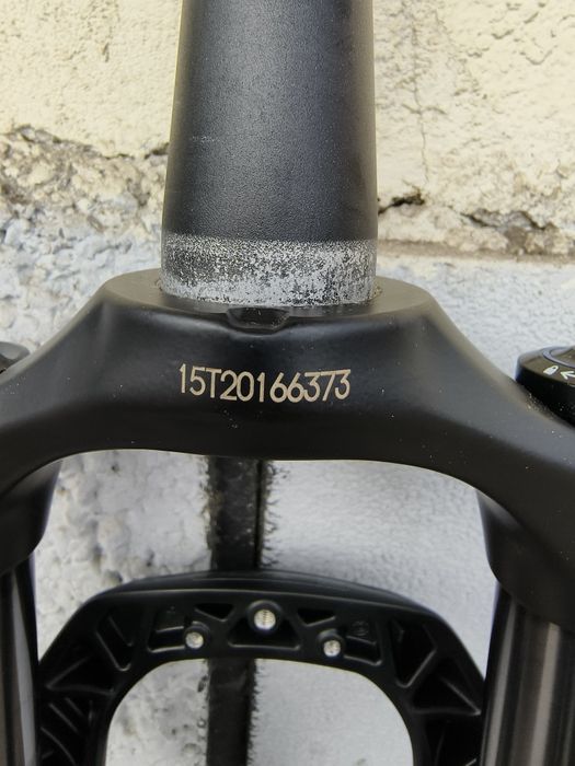 Нова Вилка ROCKSHOX JUDY Silver TK 27.5" Solo Air 100mm BOOST 15x110mm