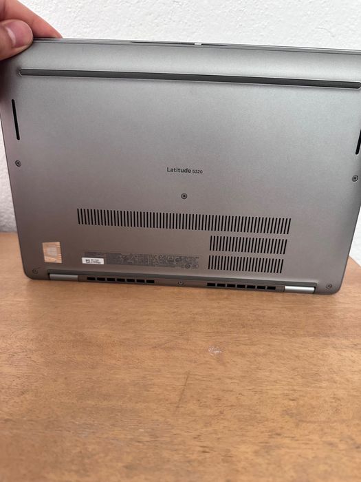 Dell Latitude 5320 - full touch screen, 32GB RAM, i7 pro
