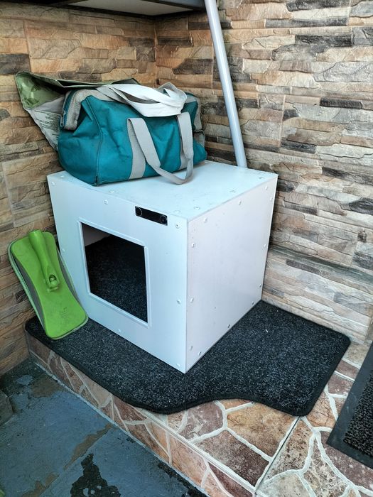 Cușca pentru pisici