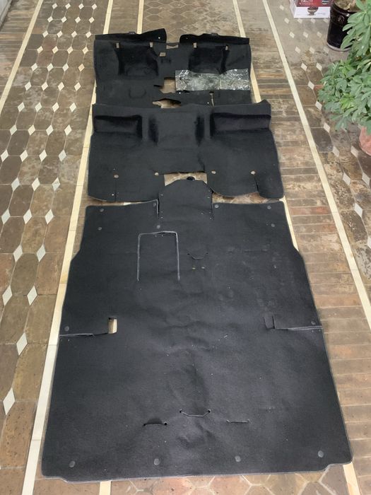 Damas gilam sotiladi yengi 2026-yil. Toshkentda turibti