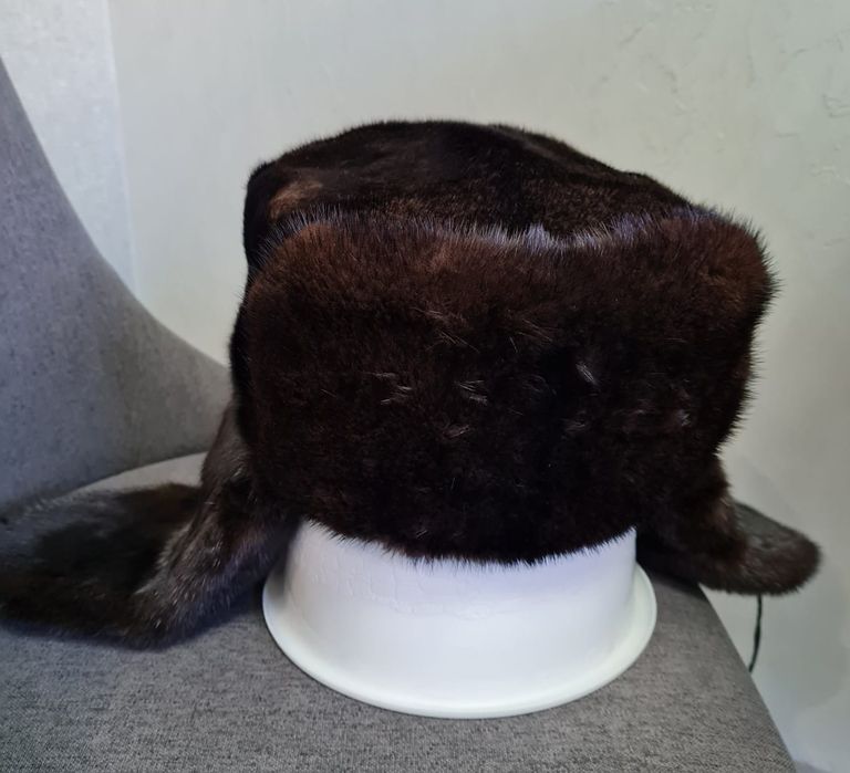 Продам шапки норковые