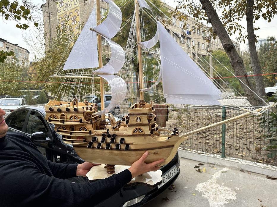 eksklyuziv suvenir kema (сувенирный корабль из орехового дерева)