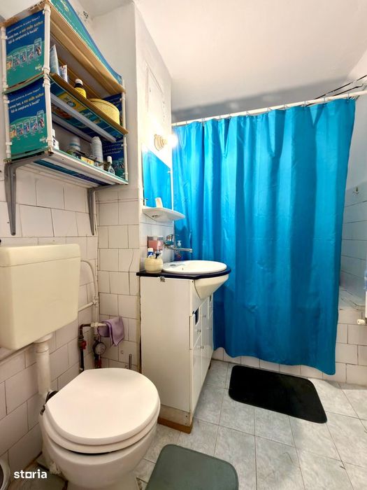 Apartament cu 4 camere, 79 mp utili, etaj 1 - Zona Lipovei