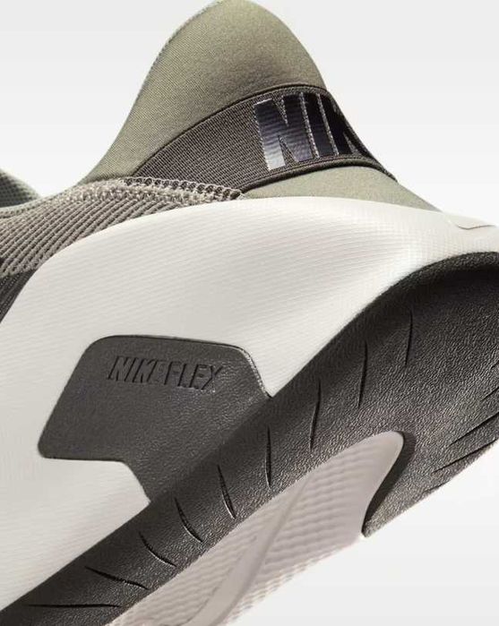 Продаются новые кроссовки Nike Flex Train (размер 45 / 11,5 US)
