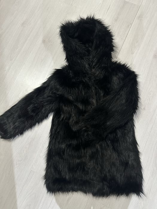 Палто с еко косъм