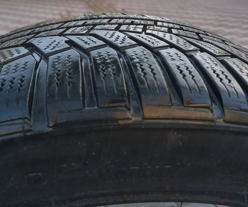 Hankook 225/40/18 Iarna