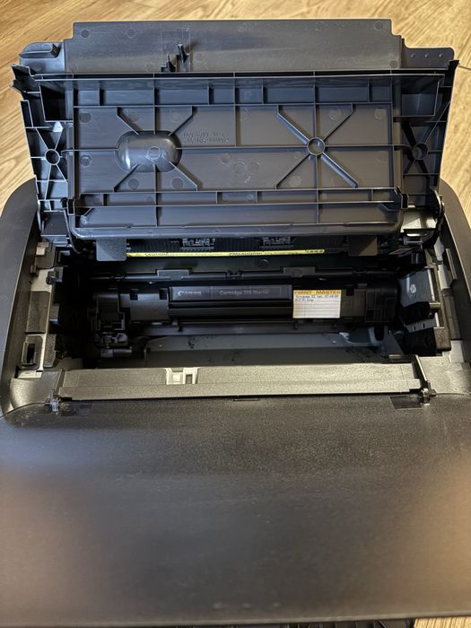 Принтер Canon LBP6000B